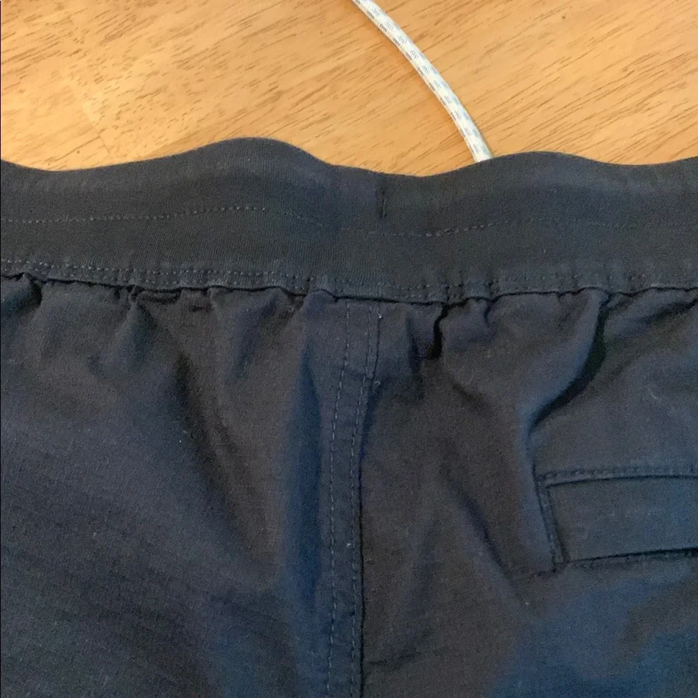 Vuori Blue Joggers with Relaxed Fit
